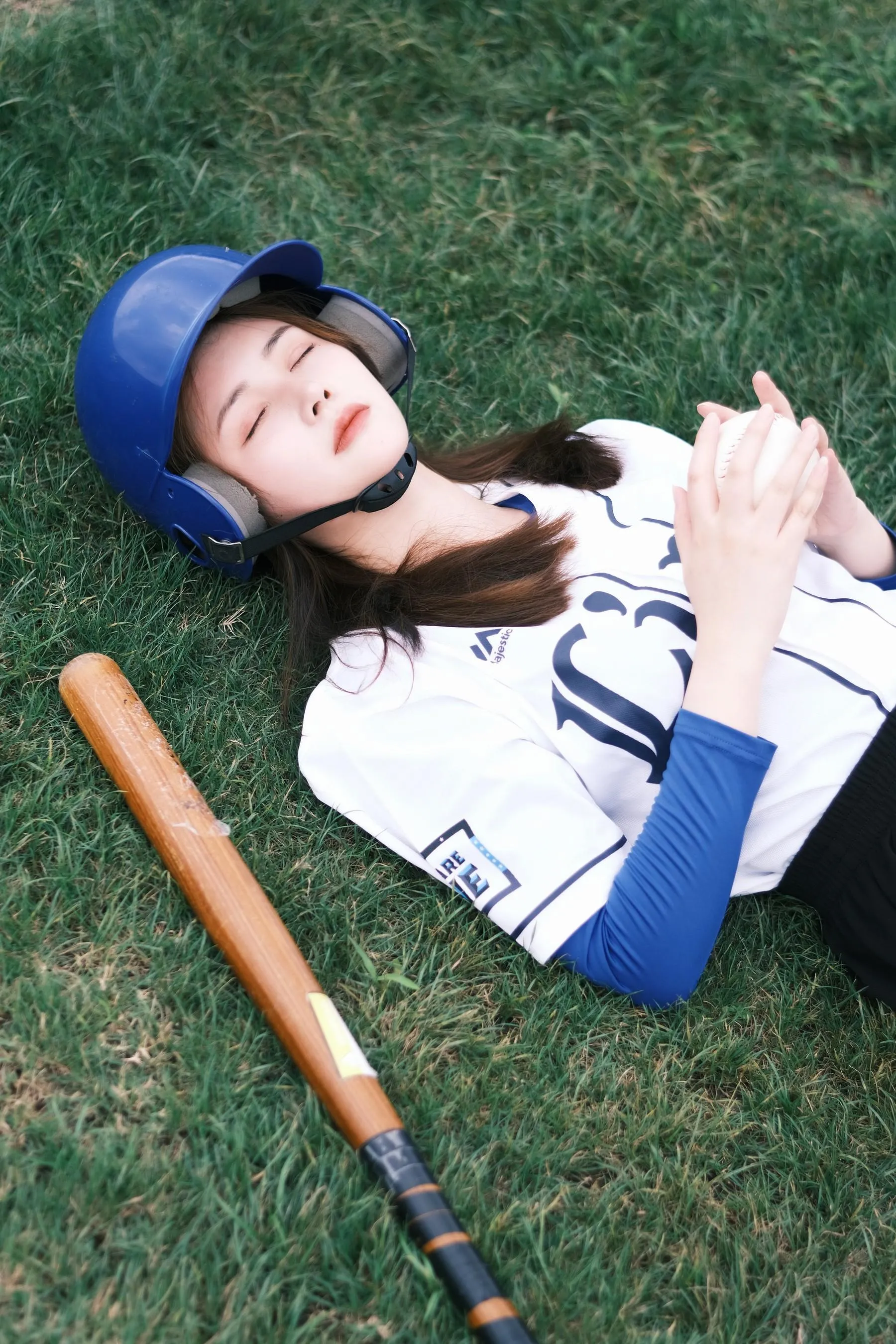 [艺图语] 2022.05.13 棒球少女 六爷 [20P]插图8